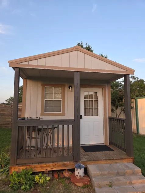 Bunkhouse - Image 1