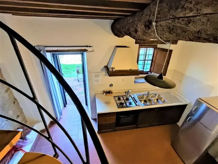 Large deluxe apartment for 2 people - Image 1