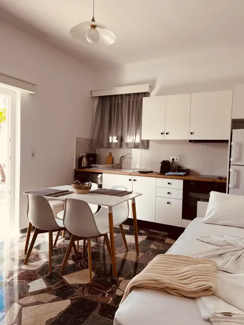 Alkisti's seaside apartments - Image 1