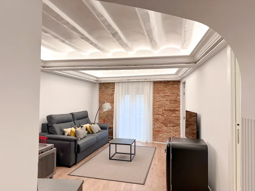 Alejandra's Apartments, Apartment with 2 beds. - Image 1