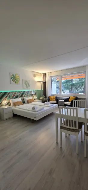 Lake Lugano Residence-Garden View - Image 1