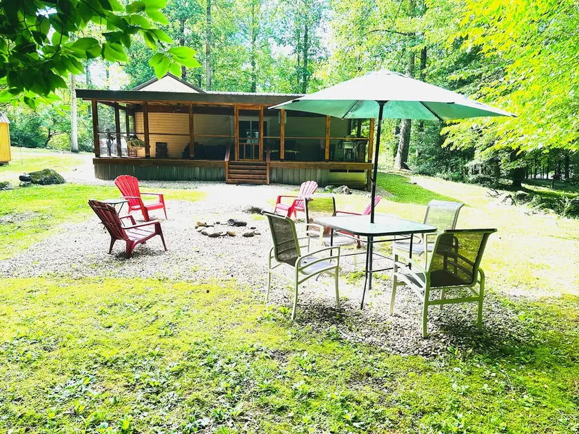 Cottage @ The Park - Image 1