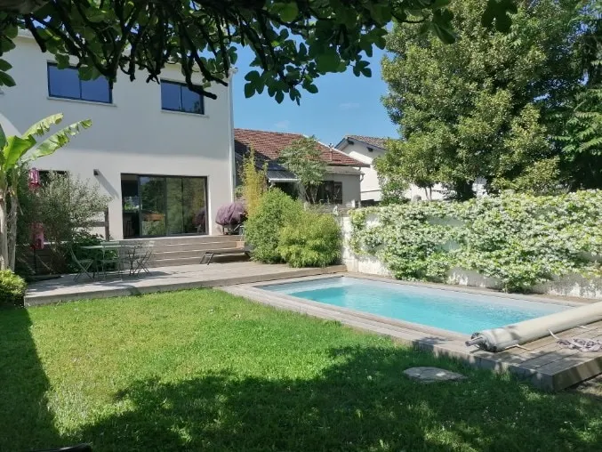 Family home in Bordeaux - air-conditioned - Swimming pool - Image 1