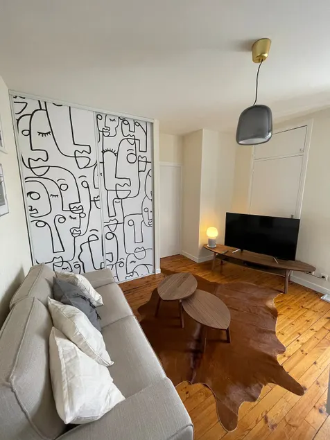 Very central: Renovated apartment / all comforts / air conditioning - Image 1
