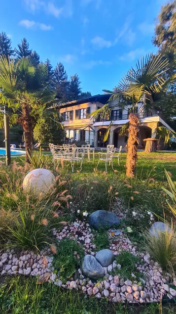 Villa Sofia_Luxury landet villa mellan Milano och Comosjön - Image 1