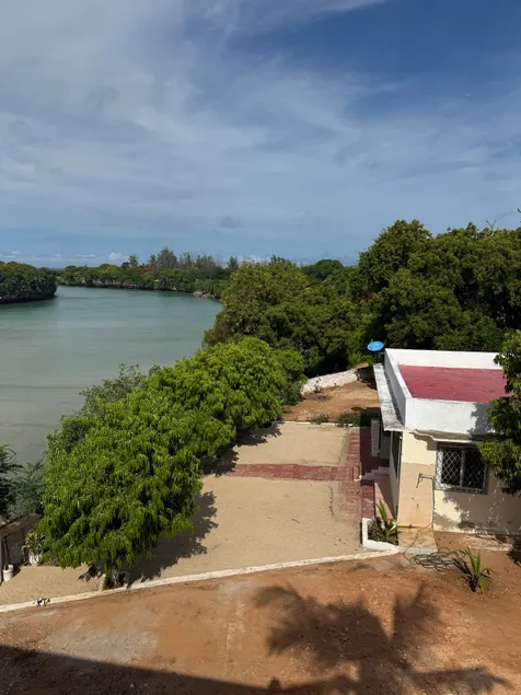 Takaungu Villa$ Creek Facing - Image 1