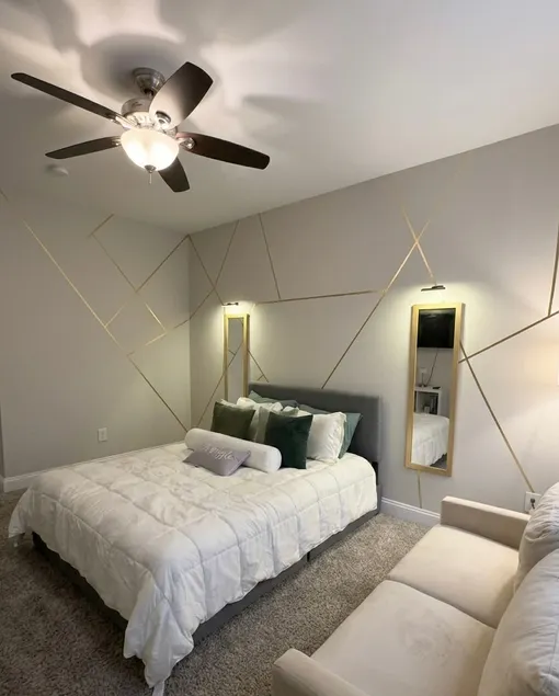 Midtown Getaway | Prime Location + Free Parking - Image 1
