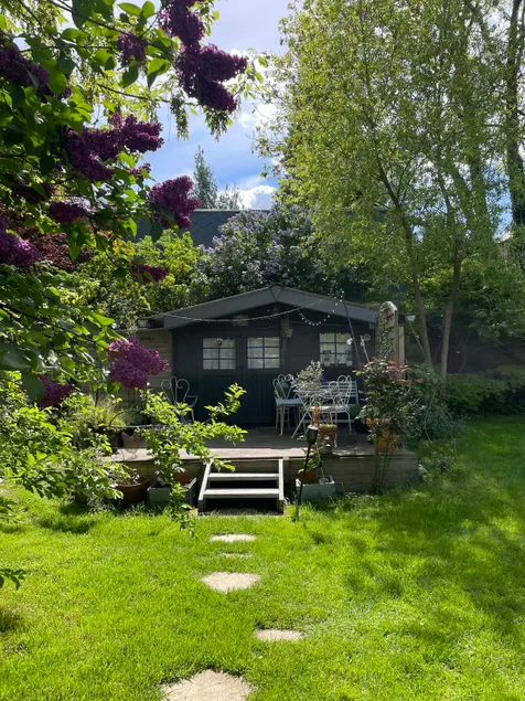 The cabin at the bottom of the garden - Image 1