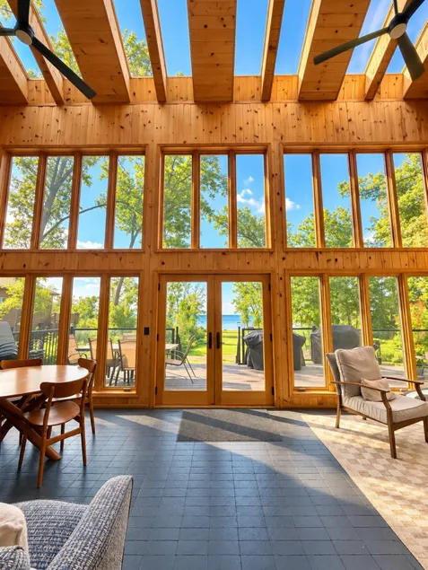 Sunroom-Game room- Family Room- Kayaks, Games - Image 1