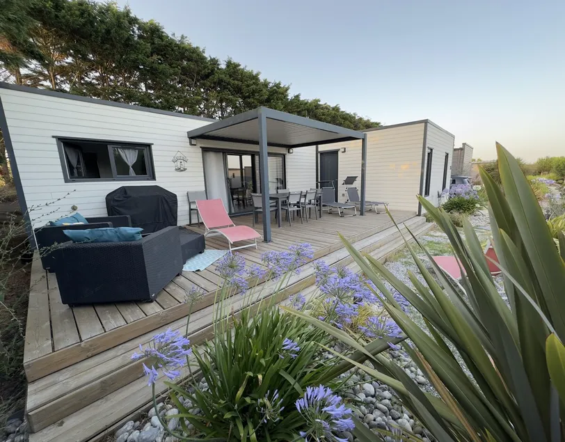 Chalet pour 8 dans résidence avec piscine chauffée - Image 1