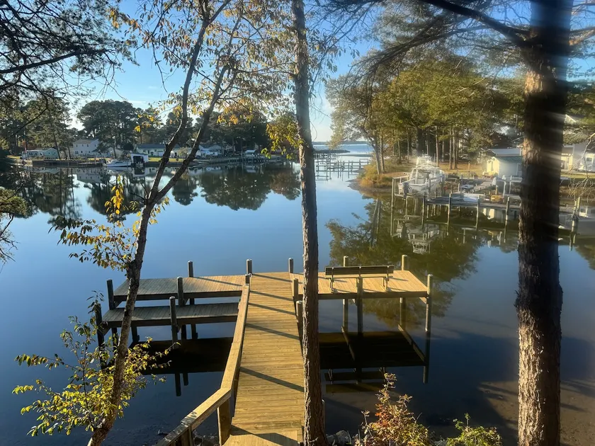320 Water View and Access Retreat - Fiddlers Green - Image 1