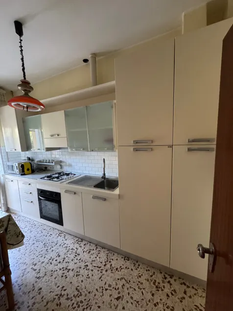 Brho House - Image 1