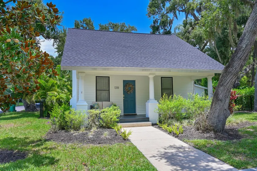 Historic 1930s Cottage + Heated Pool + 12mi to beaches & 1 mi to downtown - Image 1