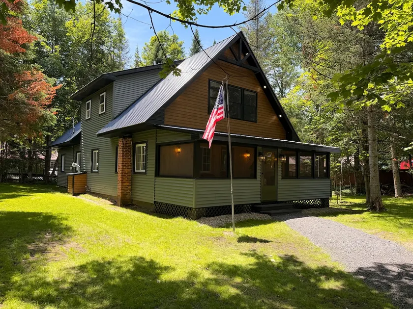 Cabin with Beach Access- Fully Renovated in 2026 - Image 1