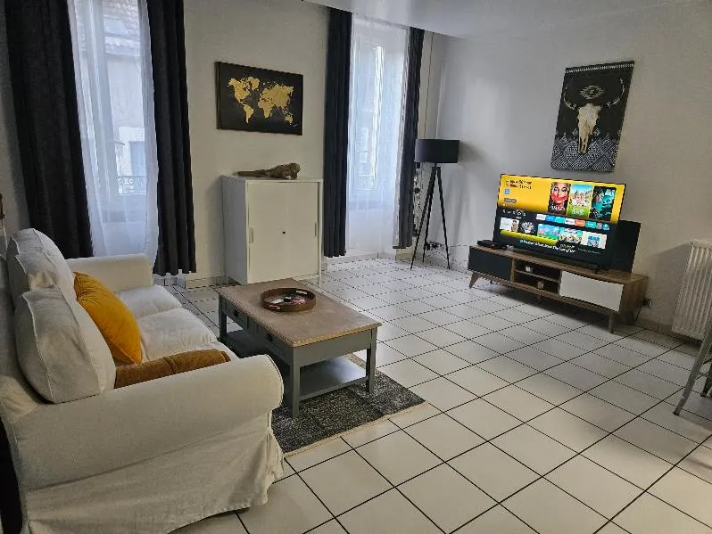 Apartment close to the Ducal City of Nevers - Image 1