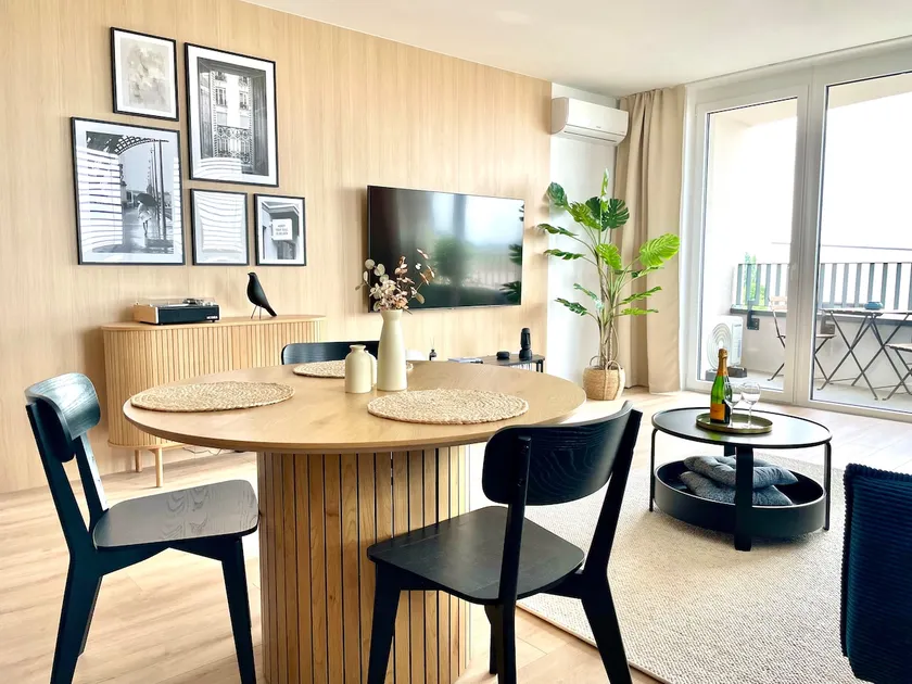 SmartApartment Prúdy Trnava, Free Parking, 800m CityArena - Image 1