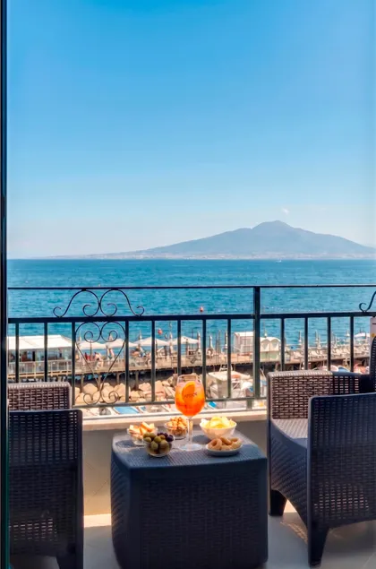 SorrentoVibes - Seaview Home on the beach & amazing views terrace - Image 1