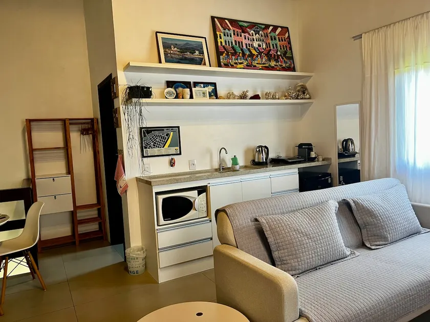 Beautiful Studio with Docks and Gastronomic Waterfront - Image 1