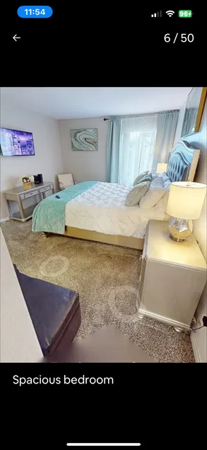 Business Trip King Bed HD RokuTV Relaxing Balcony - Image 1