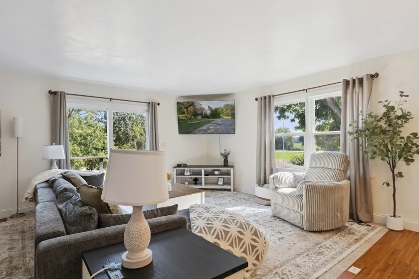 Cozy townhome secluded in City - Image 1