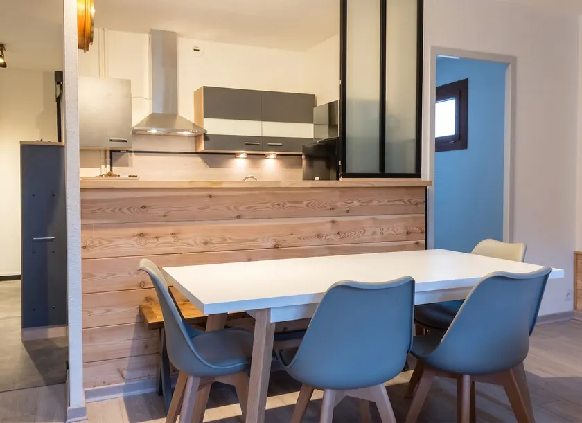 Apartment in Briançon - Image 1