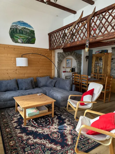 2 Bedroom Apartment, ski-in/ski-out in Les Crosets - Image 1