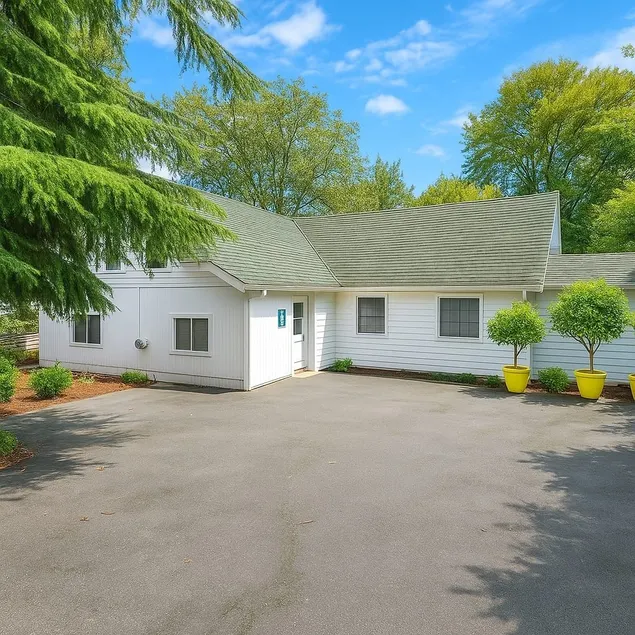 Updated Seattle house, Centrally located - Image 1