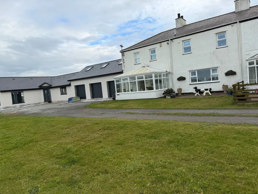 Trewan Lodge - Image 1