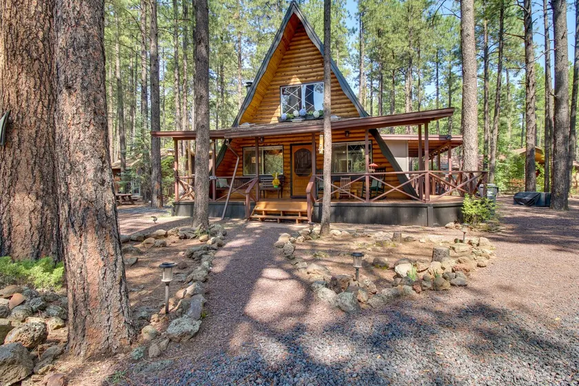 The Silly Goose A-Frame Cabin in Pinetop-Lakeside - Image 1