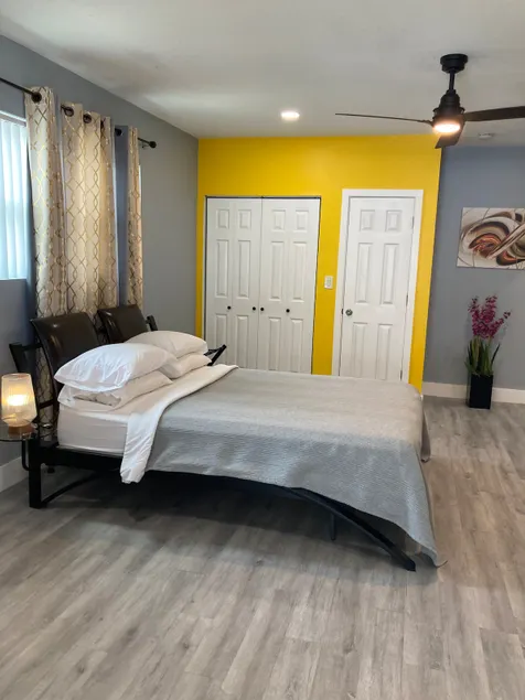 A&A Suite Near Tampa International Airport - Image 1