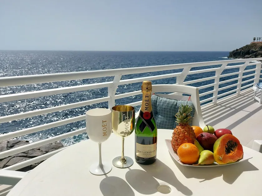 love boat deluxe (by experience holidays tenerife) - Image 1