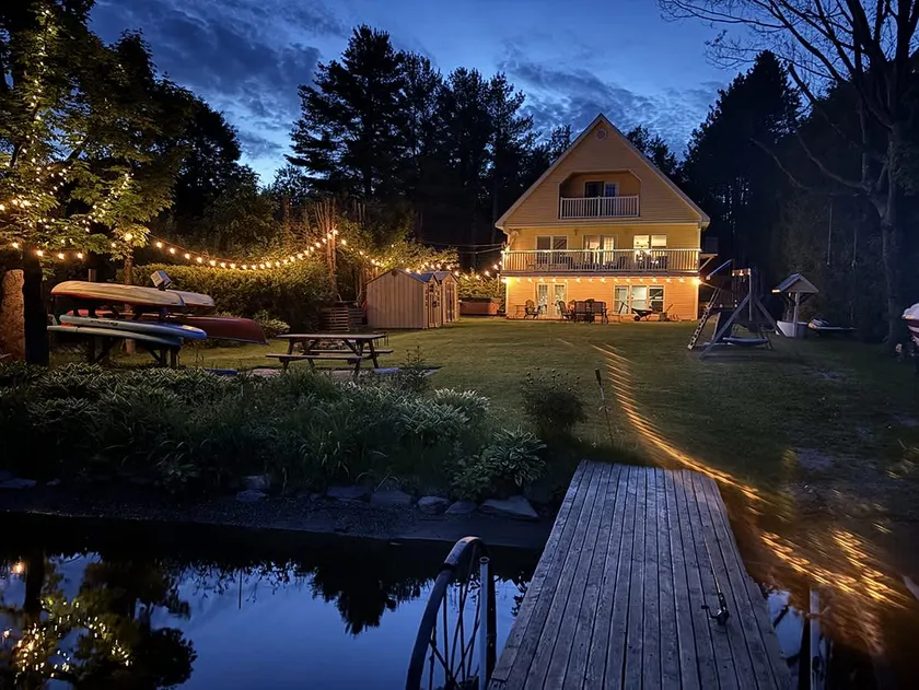 Waterfront Escape | Hot Tub & Beach - Image 1