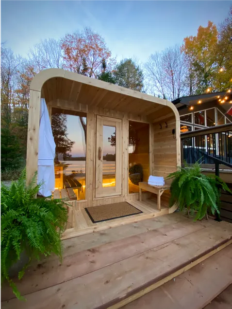 Red Pine Lakehouse-Sauna, Chef's Kitchen, Lakeside - Image 1