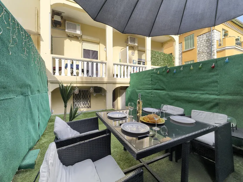 Promenade des Anglais – Charming Duplex – Air Conditioning - Image 1
