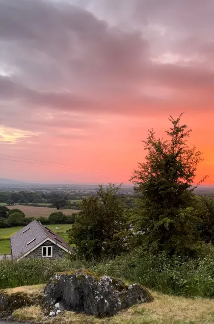 Mountain & Sea Views + Epic Sunsets | Barn - Image 1