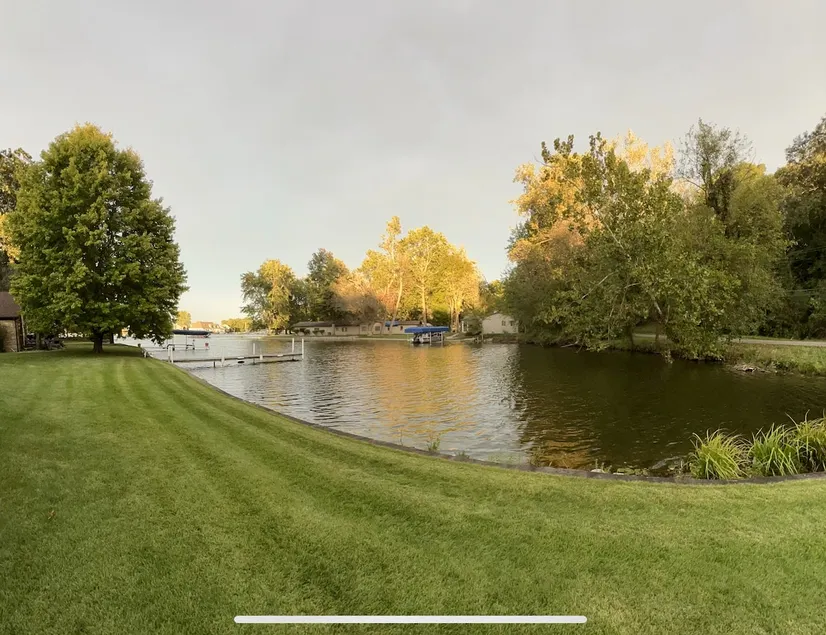 Winona Lake|Cozy 3 Bedroom Lake Front Home - Image 1
