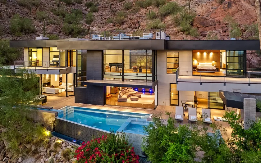 5BR Camelback | Heated Infinity Pool, Spa & Views - Image 1