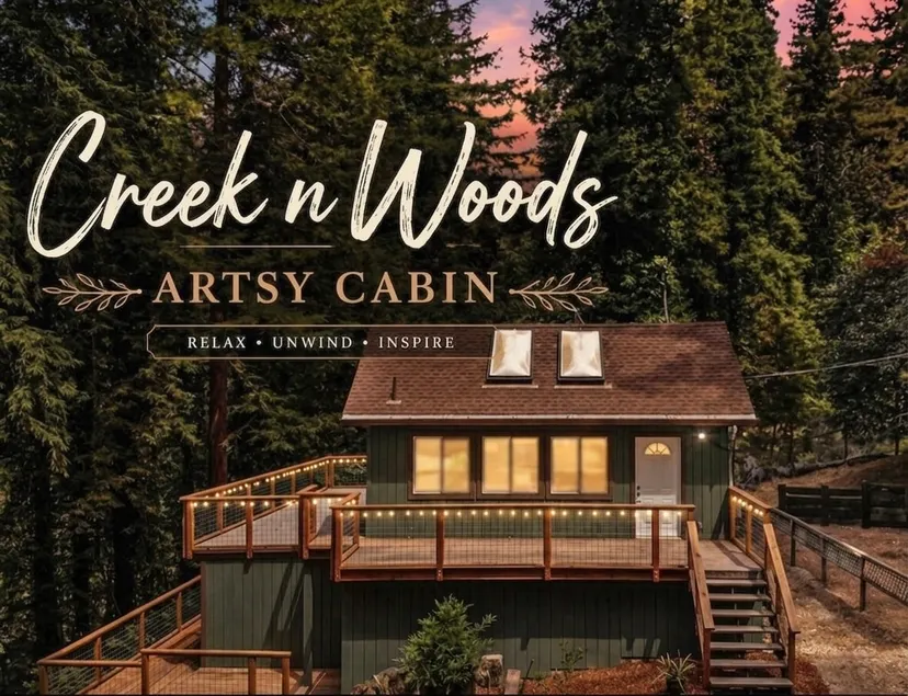 Artsy Cabin in Half-acre Serene Redwoods - Image 1