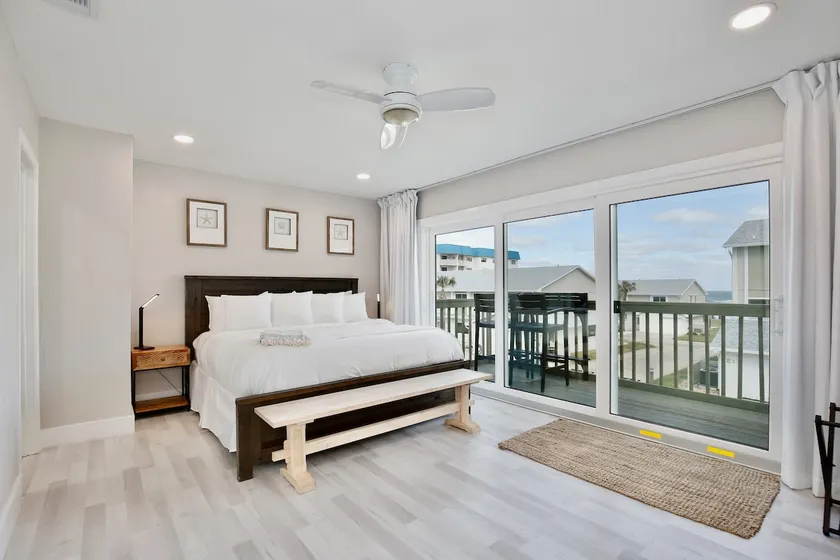 ZEN BEACH RETREAT - OCEAN VIEW TOWNHOUSE -No Drive Beach - Image 1