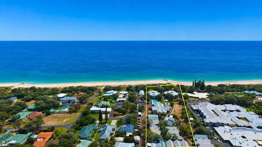 Escape to 67 at Cape View - Image 1