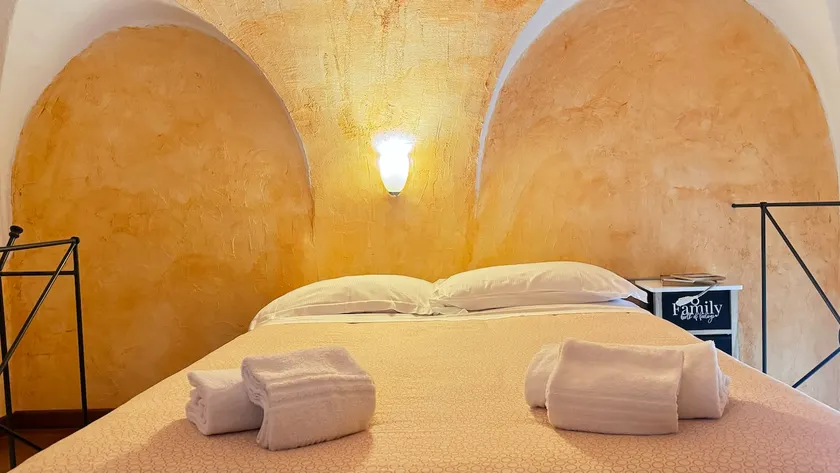 MINI ACCOMMODATION IN SANREMO LIGURIA - Image 1