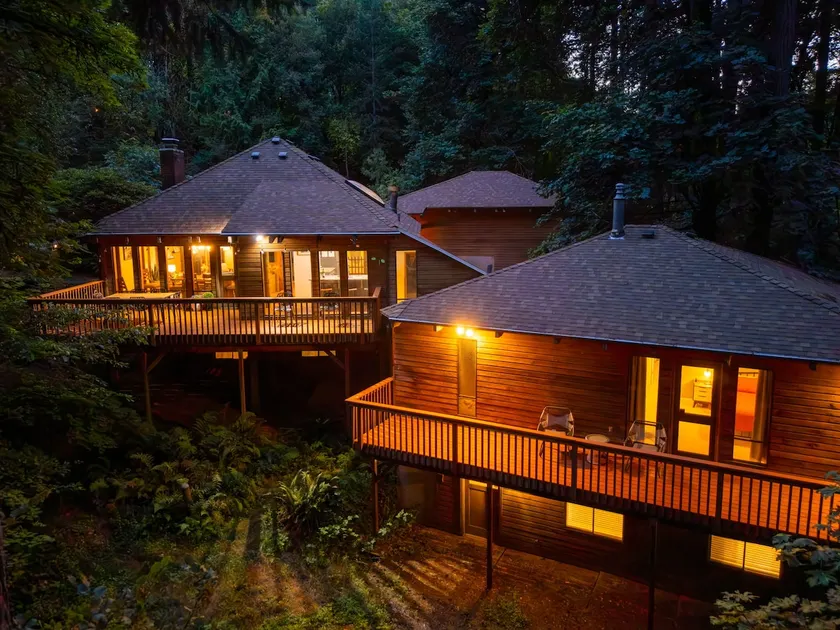 Private Forest Cabin Near Portland - 5BR Sleeps 12 - Image 1