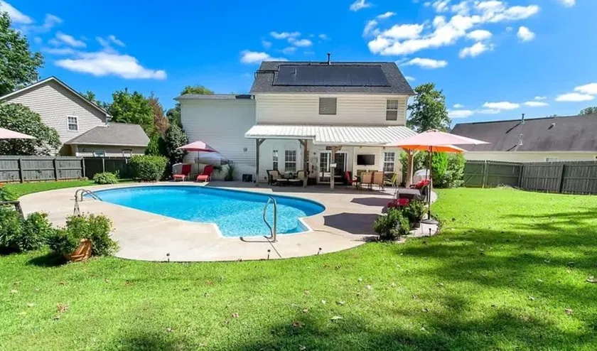 Pool is Open! 4BR Retreat • Gameroom • Sleeps 12 - Image 1