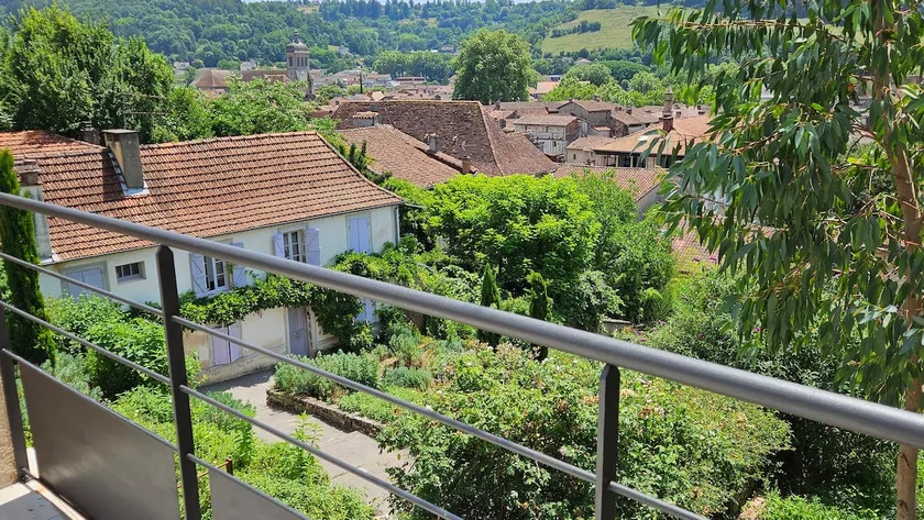 Cottage with exceptional views - Image 1