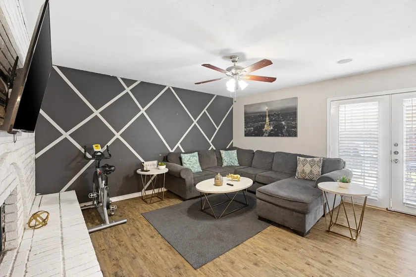 Family Fun Home | Game Rm & Workspace | Sleeps 8 - Image 1