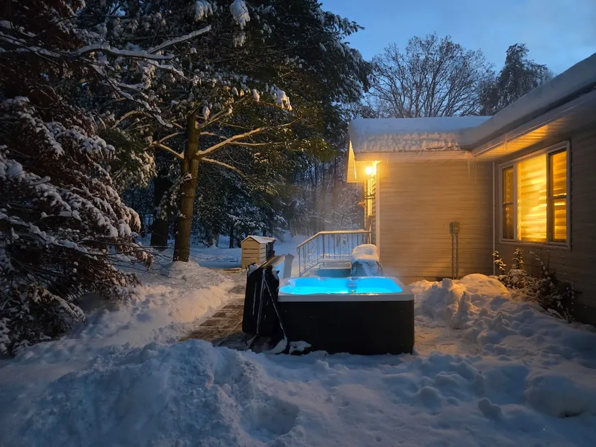 Secluded Forest Haven | Hot Tub | 5 Min to Beach - Image 1