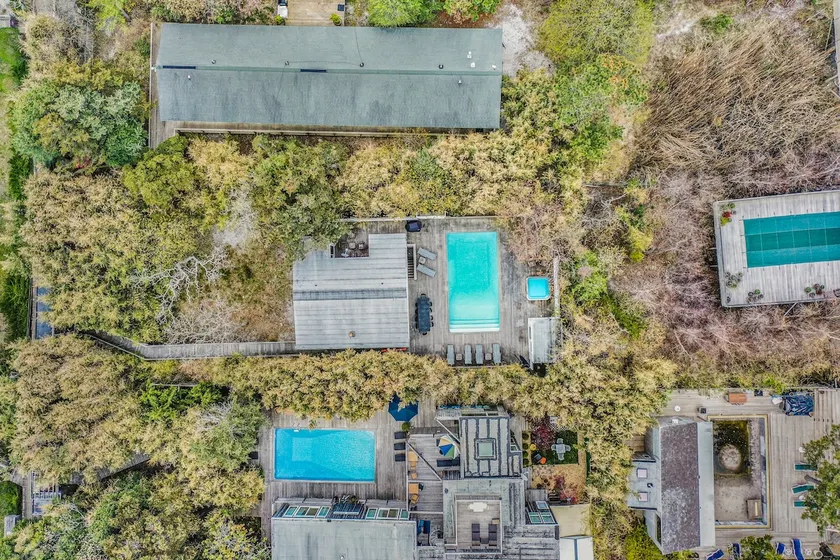 Super private and steps from the ocean - Image 1