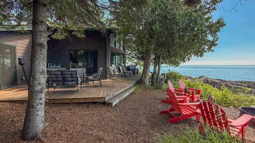 Notre Reve on Lake Superior in Lutsen, Minnesota - Image 1
