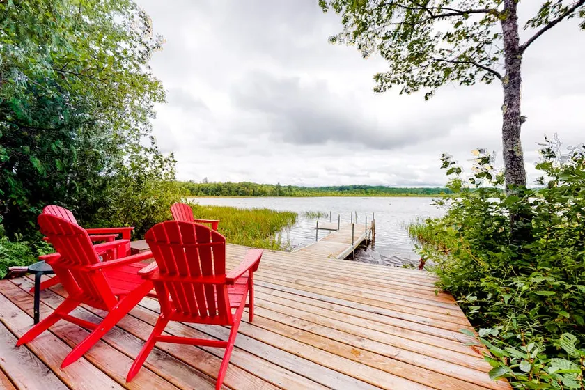 Fantastic 2BR Lakefront Dog Friendly | Dock - Image 1