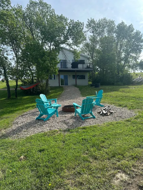 4-Season Lake Retreat | Hunter, Mom & Dog Approved - Image 1